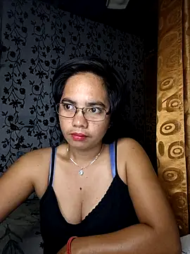 Snapshot of lovely_samxxx24 chatting on December 2025 07:52:02 PM lovely samxxx24 online show from December 2025 07:52:02 PM