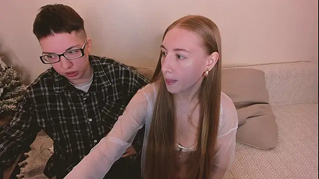 secret dreams   online show from January 2026 05:50:01 PM