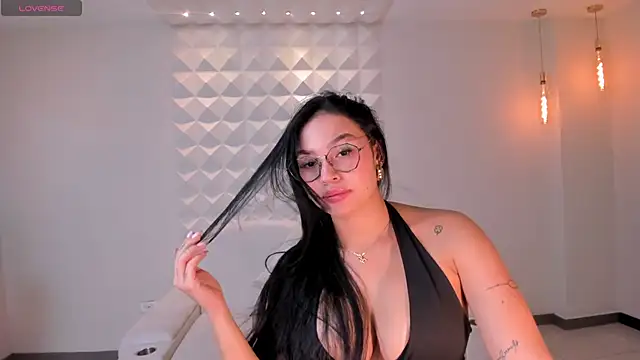 MollyJones  online show from June 2026 07:31:01 PM