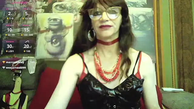 Snapshot of TheBlackWtch chatting on September 2025 09:08:02 AM TheBlackWtch online show from September 2025 09:08:02 AM