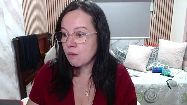 Snapshot of Sonialorens_ chatting on May 2026 05:31:01 PM Sonialorens online show from May 2026 05:31:01 PM