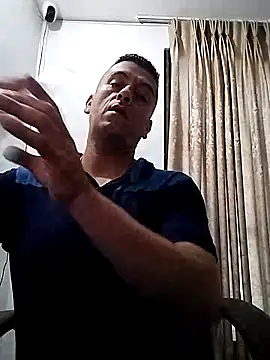 Snapshot of starplss chatting on October 2025 10:18:02 PM starplss online show from October 2025 10:18:02 PM