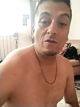 Snapshot of starplss chatting on November 2025 08:33:02 PM starplss online show from November 2025 08:33:02 PM