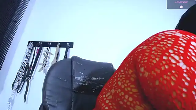 alejandraluxt online show from September 2025 09:26:01 PM