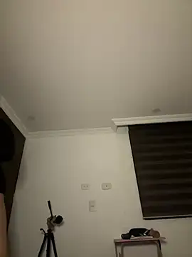 Snapshot of IamSashaLuv chatting on February 2025 06:37:02 AM IamSashaLuv online show from February 2025 06:37:02 AM