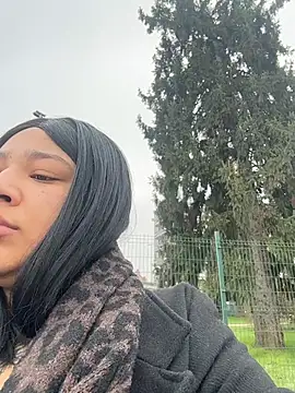 Snapshot of IamSashaLuv chatting on January 2026 09:45:02 AM IamSashaLuv online show from January 2026 09:45:02 AM