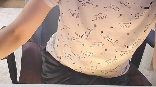 Snapshot of ms_Hot_milf chatting on February 2025 04:59:02 AM ms Hot milf online show from February 2025 04:59:02 AM