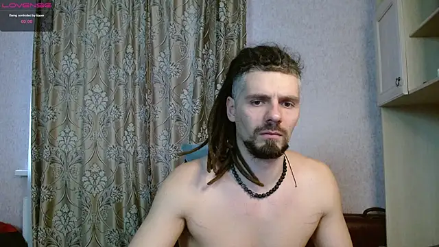 Aestheticguy101 online show from February 2025 01:32:01 PM