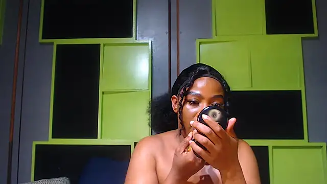 SexyAssDivaxxx online show from October 2025 04:34:02 AM