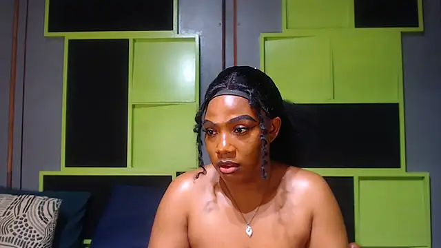 SexyAssDivaxxx online show from October 2025 05:32:01 AM