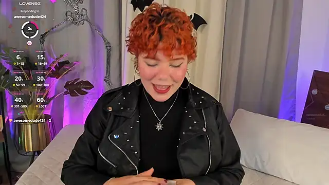 Amy art online show from October 2025 08:33:02 PM