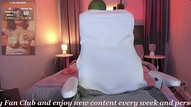 Galilea Fox online show from October 2025 02:56:01 AM