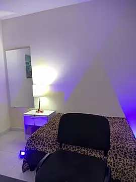 Melhope online show from March 2025 02:53:02 PM