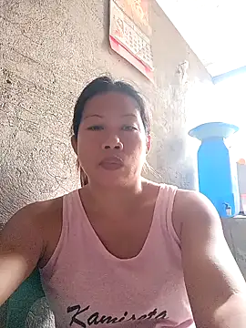wild morena12xxx online show from February 2025 07:39:02 AM