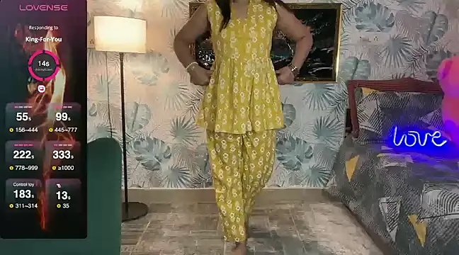 Sizzling  ZAARA online show from January 2025 04:39:01 PM