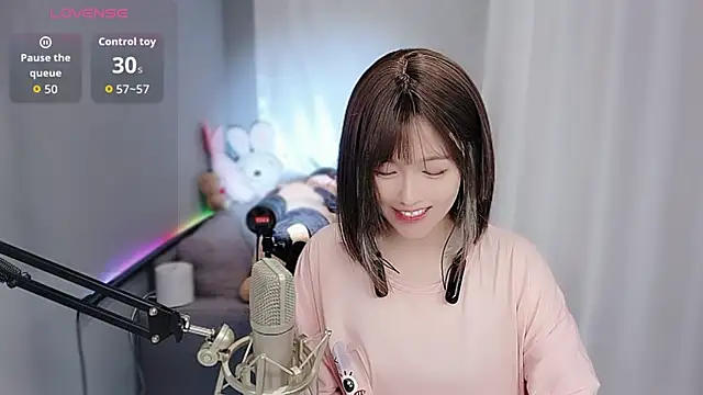 tw lala online show from December 2025 04:58:02 PM