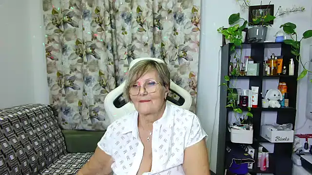 Selenna57 online show from December 2024 11:42:01 PM