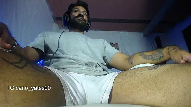 Snapshot of Carlo_yates chatting on May 2026 05:01:02 AM Carlo yates online show from May 2026 05:01:02 AM