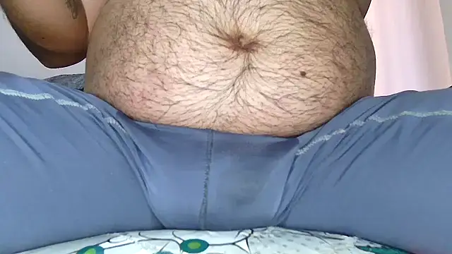 ChubbyLatin  online show from July 2026 06:40:02 PM