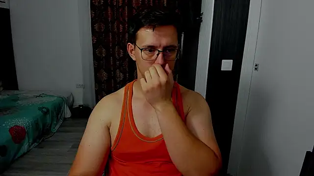 sexxymuscles4u online show from September 2025 09:53:02 AM