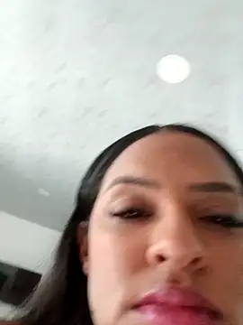 nashiira  online show from January 2026 09:57:01 PM