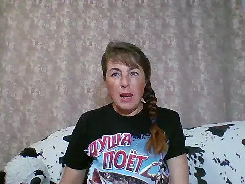 Snapshot of CathySuns chatting on March 2025 07:02:02 PM CathySuns online show from March 2025 07:02:02 PM