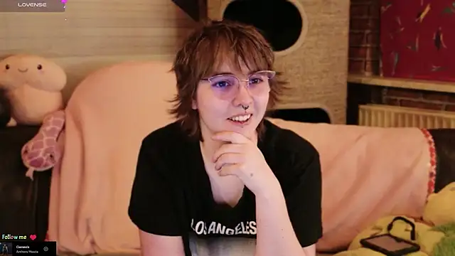 GamerGirl Eve online show from December 2025 06:26:01 PM