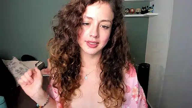 Cassandra Caiin online show from December 2024 10:41:01 PM