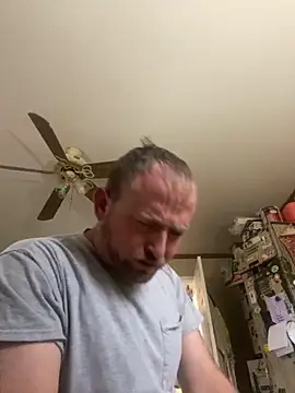 Snapshot of smokeymt420 chatting on February 2025 04:53:02 PM smokeymt420 online show from February 2025 04:53:02 PM