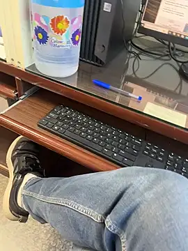 bigshow112 online show from December 2024 06:32:01 AM