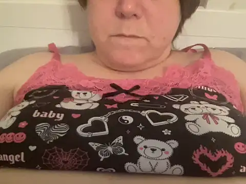 ParisNova online show from December 2024 12:59:01 AM