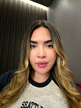 AnaCarrera online show from November 2025 05:35:02 PM