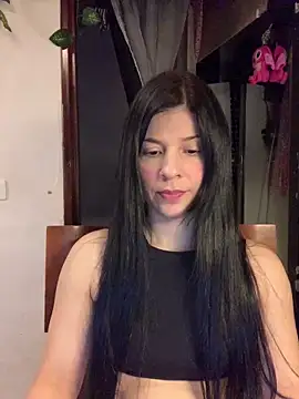 Estefani 32 online show from February 2026 10:41:02 PM