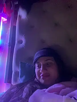 Flossy Vettie online show from March 2025 11:01:02 PM