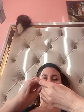 Flossy Vettie online show from October 2025 12:26:02 PM