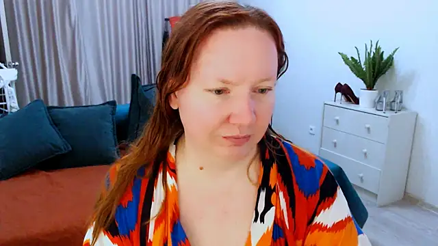 GoddessLara online show from September 2025 08:58:02 PM