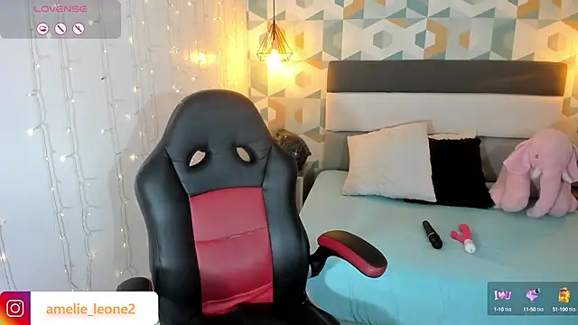 AMELIELEONE online show from February 2025 02:25:02 AM