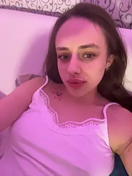 Lisaaan online show from October 2025 07:08:01 PM