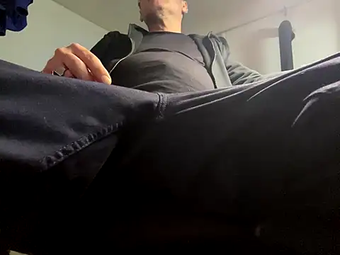 Snapshot of translove chatting on October 2025 03:53:02 AM translove online show from October 2025 03:53:02 AM