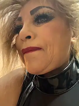 Snapshot of scarlett_sexx69 chatting on March 2026 11:43:02 AM scarlett sexx69 online show from March 2026 11:43:02 AM