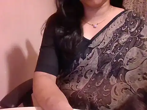 Pinky 4 online show from February 2026 06:26:01 PM