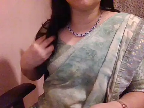 Pinky 4 online show from March 2026 06:00:01 PM