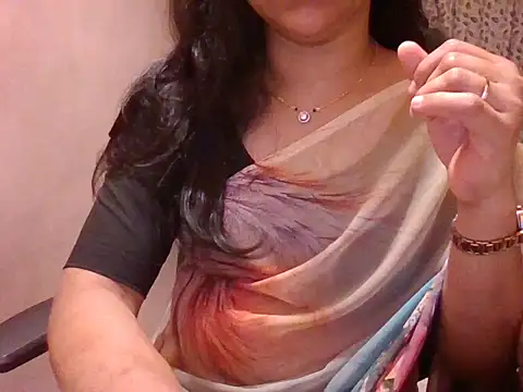 Pinky 4 online show from June 2026 02:33:01 PM