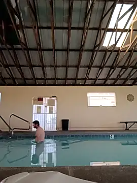 EZYves online show from September 2025 11:54:01 PM