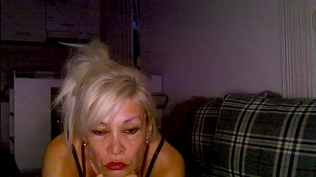 Snapshot of EvaaMina chatting on July 2026 06:37:02 PM EvaaMina online show from July 2026 06:37:02 PM