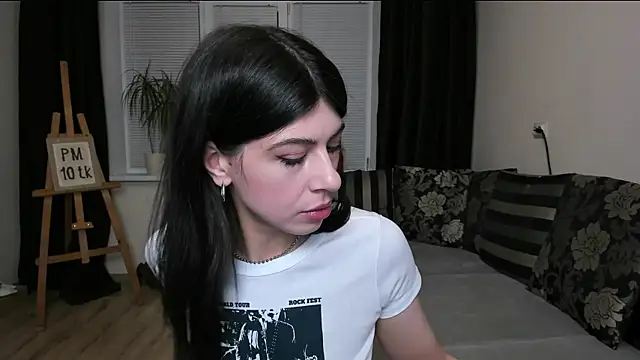 MolagAnna online show from March 2026 06:08:01 PM