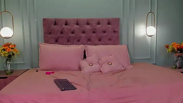 kathe hot online show from March 2025 10:33:01 PM