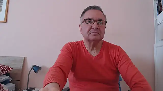 YOU6me online show from November 2025 09:11:02 AM