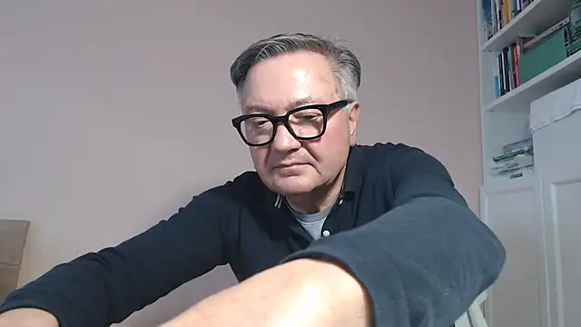 YOU6me online show from March 2026 01:38:01 PM