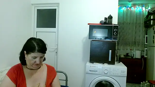 RidemerafSuzana online show from December 2024 06:28:01 PM